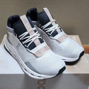 On Cloud Cloudnova Running Sneakers Women